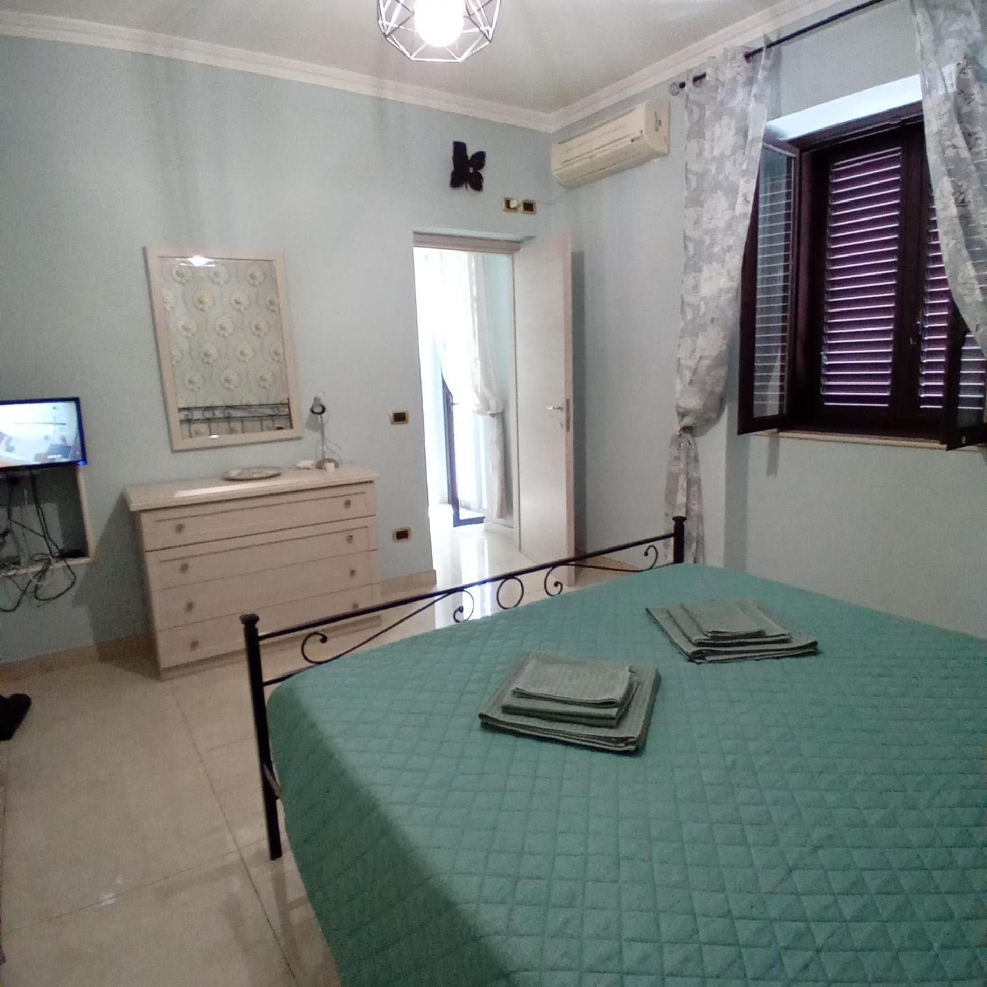 Casa Irene Apartment Катания Екстериор снимка
